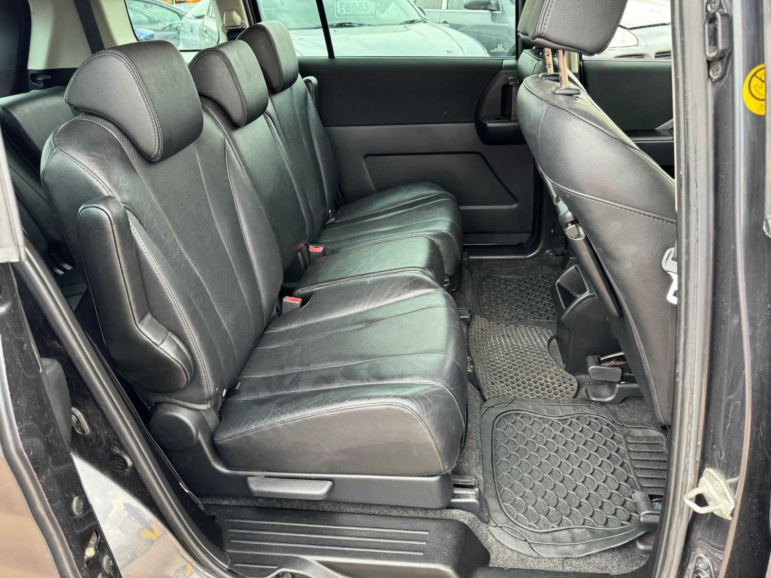 Vehicle 29