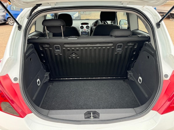 Used Vauxhall Corsa 2015 for sale - 76146853: Photo 22