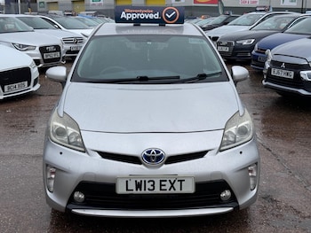 2020 (13) - Hybrid 4-Door