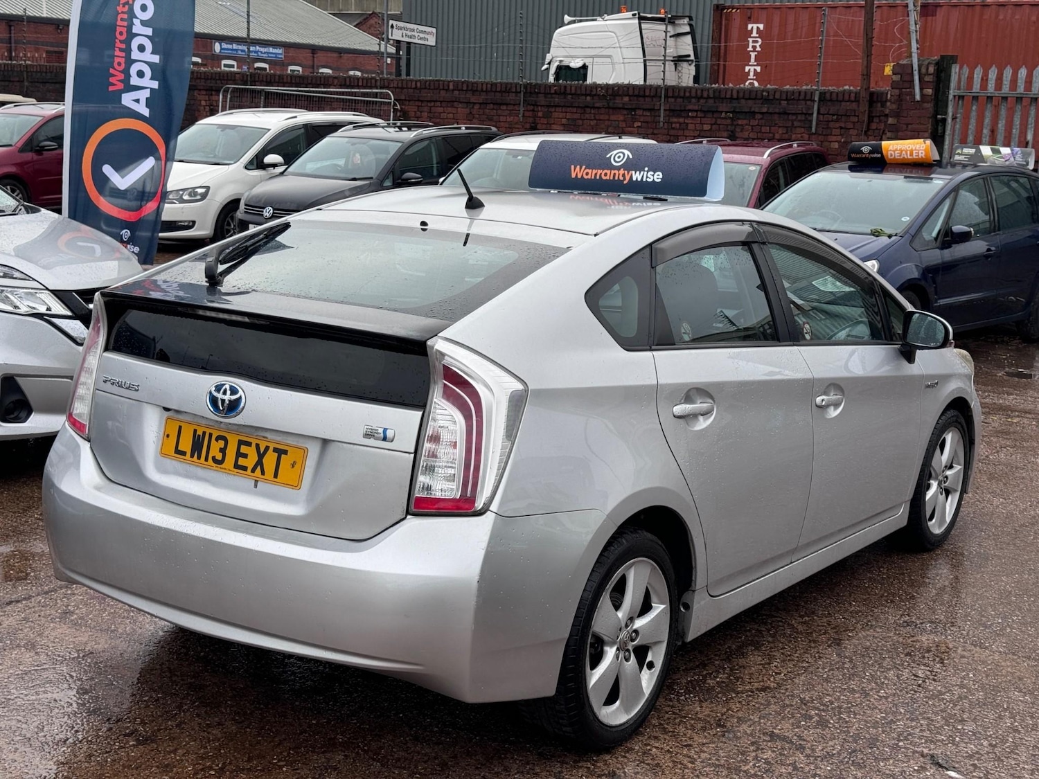 Used Toyota Prius 2020 for sale - 76985507: Photo 6