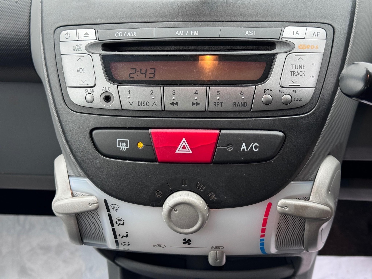 Used Toyota AYGO 2008 for sale - 76819673: Photo 13