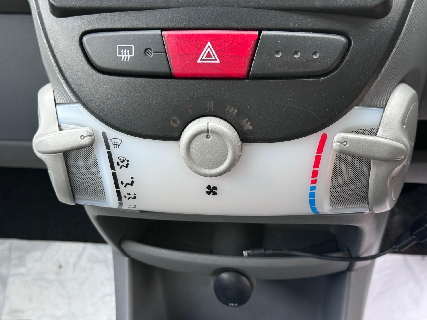 Used Peugeot 107 2008 for sale - 77557271: Photo 15