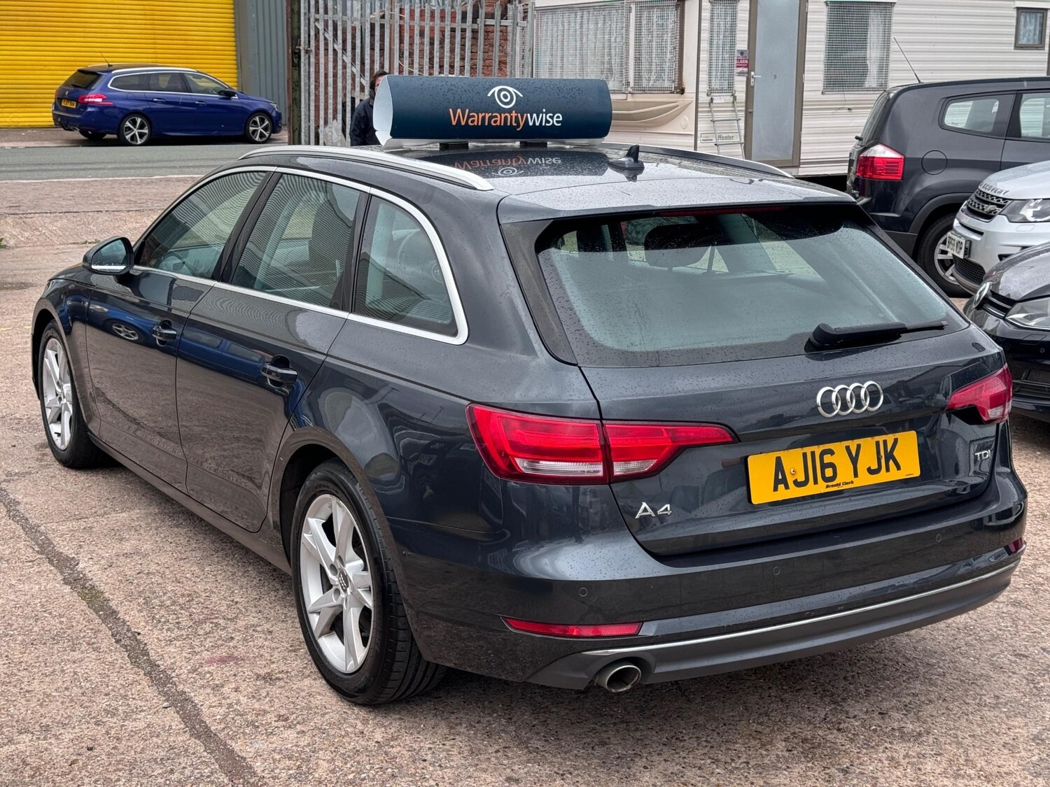 Used Audi A4 2016 for sale - 77506025: Photo 9