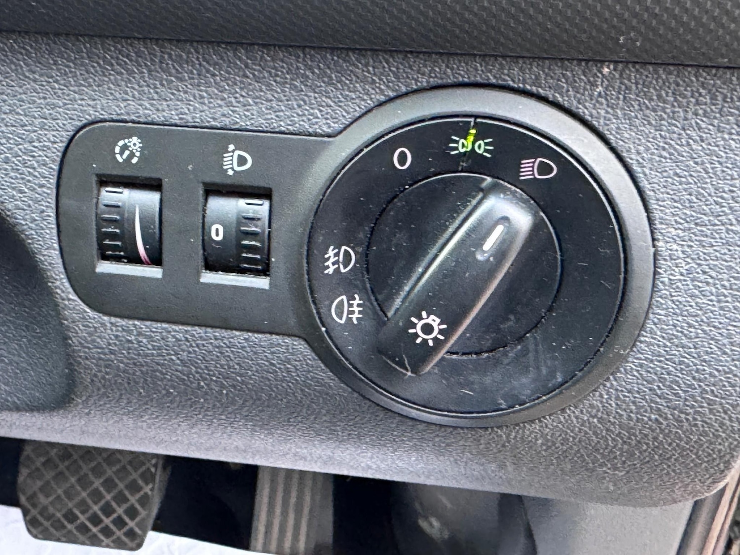 Used Volkswagen Caddy Maxi Life 2011 for sale - 76494995: Photo 19