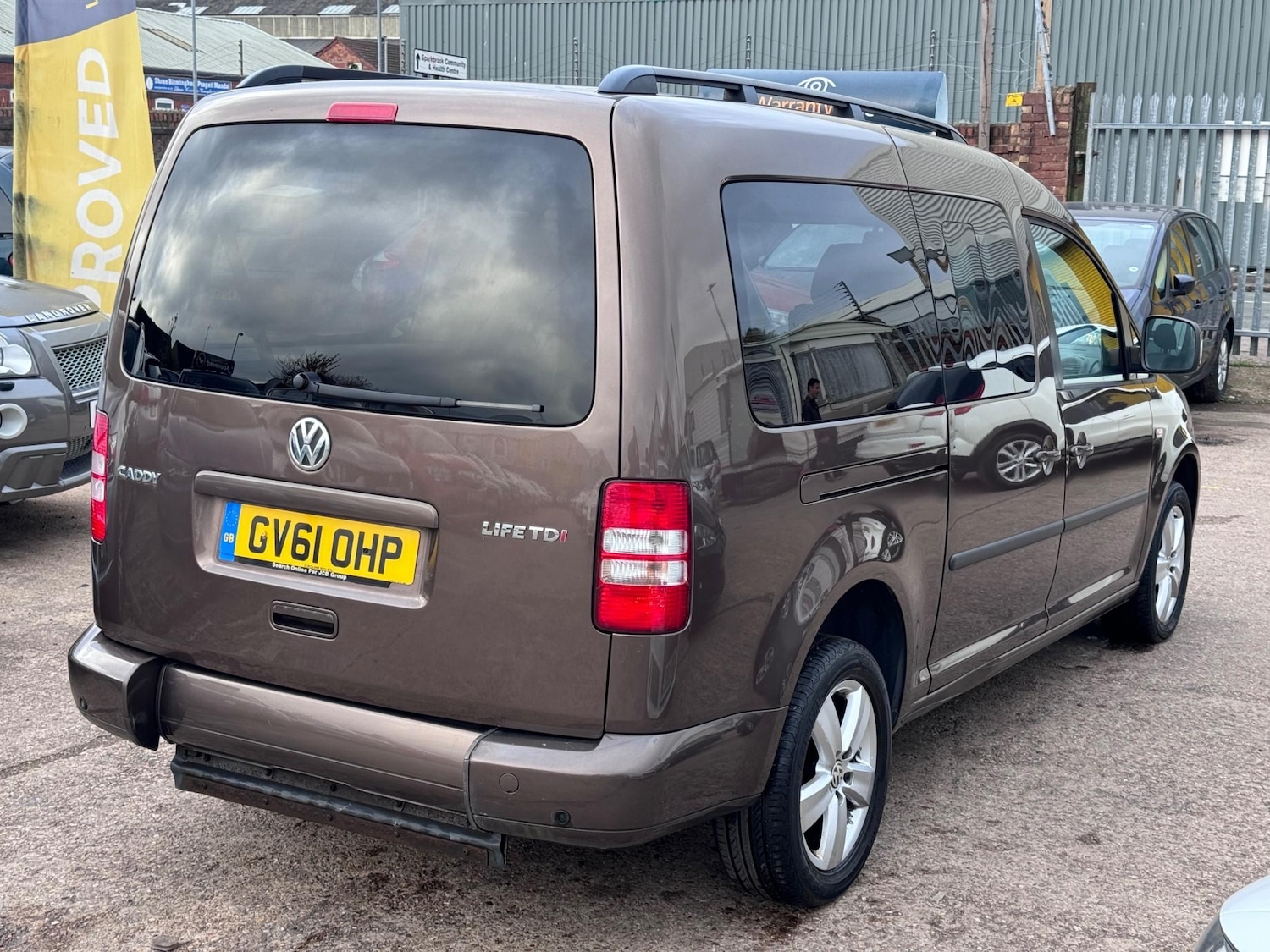 Used Volkswagen Caddy Maxi Life 2011 for sale - 76494995: Photo 22