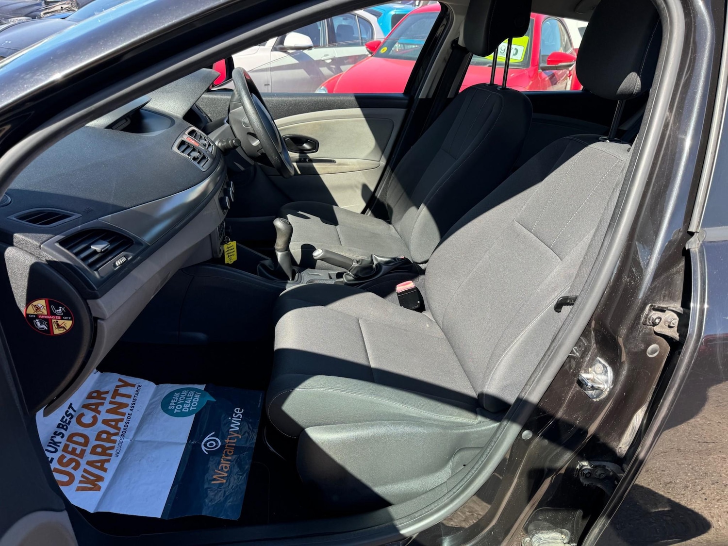 Used Renault Megane 2010 for sale - 76278701: Photo 11