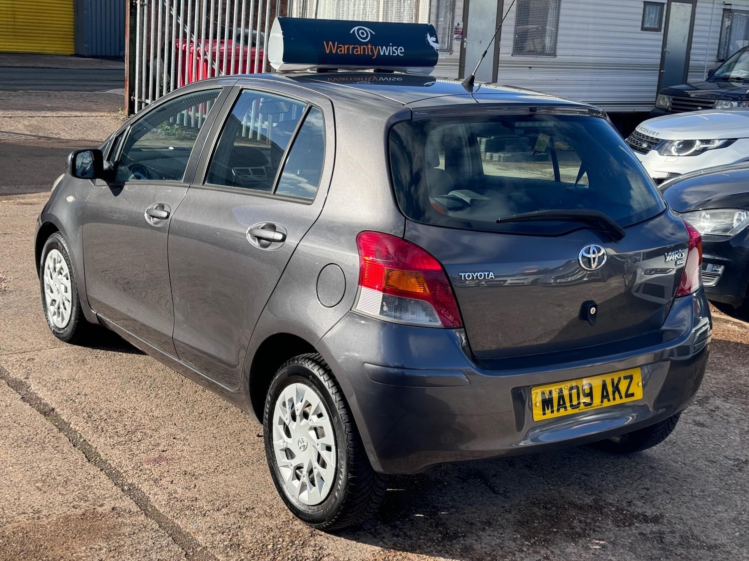 Used Toyota Yaris 2009 for sale - 76362973: Photo 20