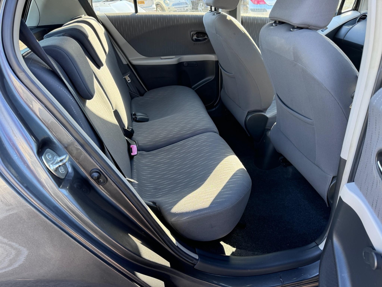 Used Toyota Yaris 2009 for sale - 76362973: Photo 28