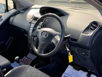 Used Toyota Yaris 2009 for sale - 76362973: Photo