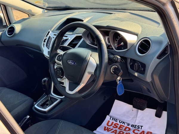 Used Ford Fiesta 2010 for sale - 75194064: Photo 5