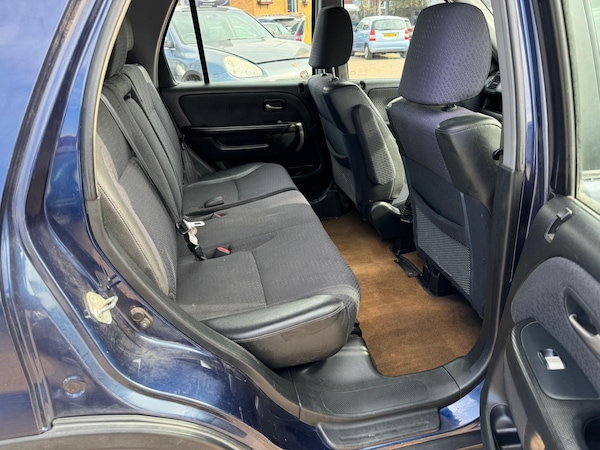Used Honda CR-V 2004 for sale - 76278714: Photo 19