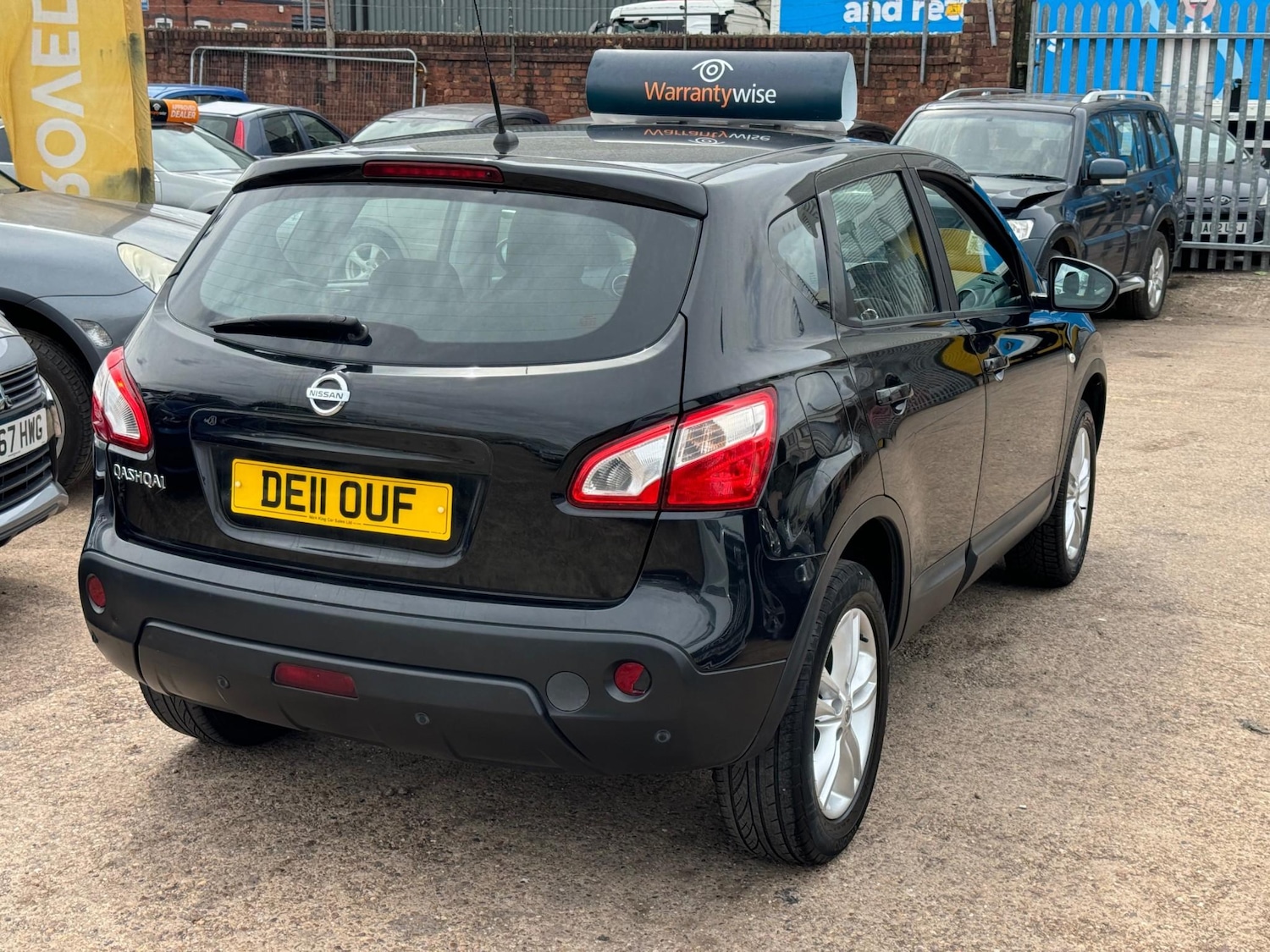 Used Nissan Qashqai 2011 for sale - 77801850: Photo 23