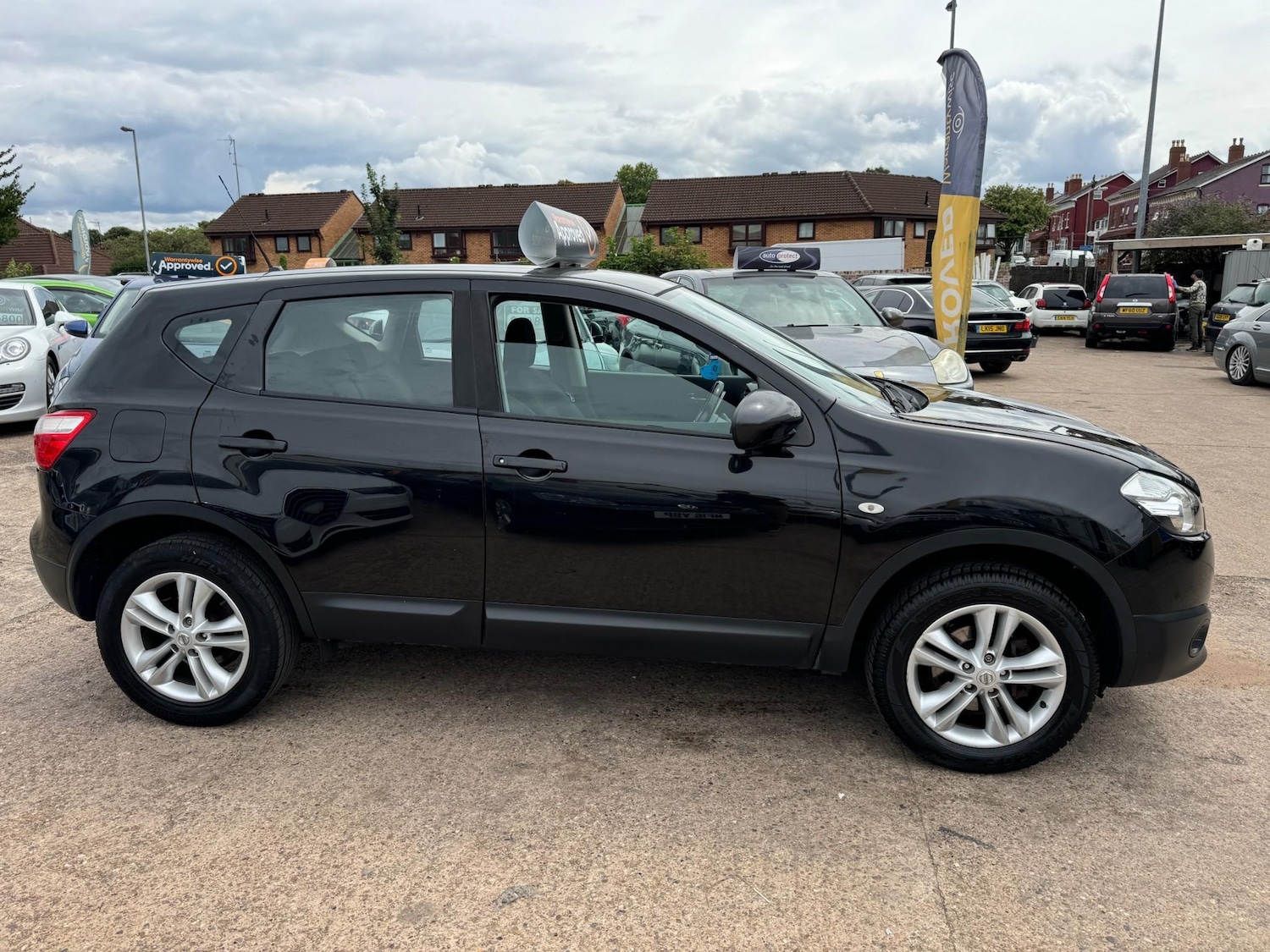 Used Nissan Qashqai 2011 for sale - 77801850: Photo 7