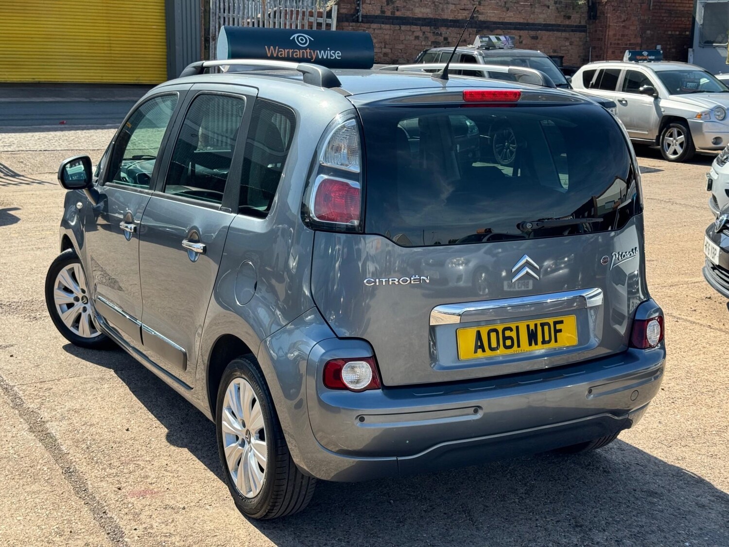 Vehicle 22