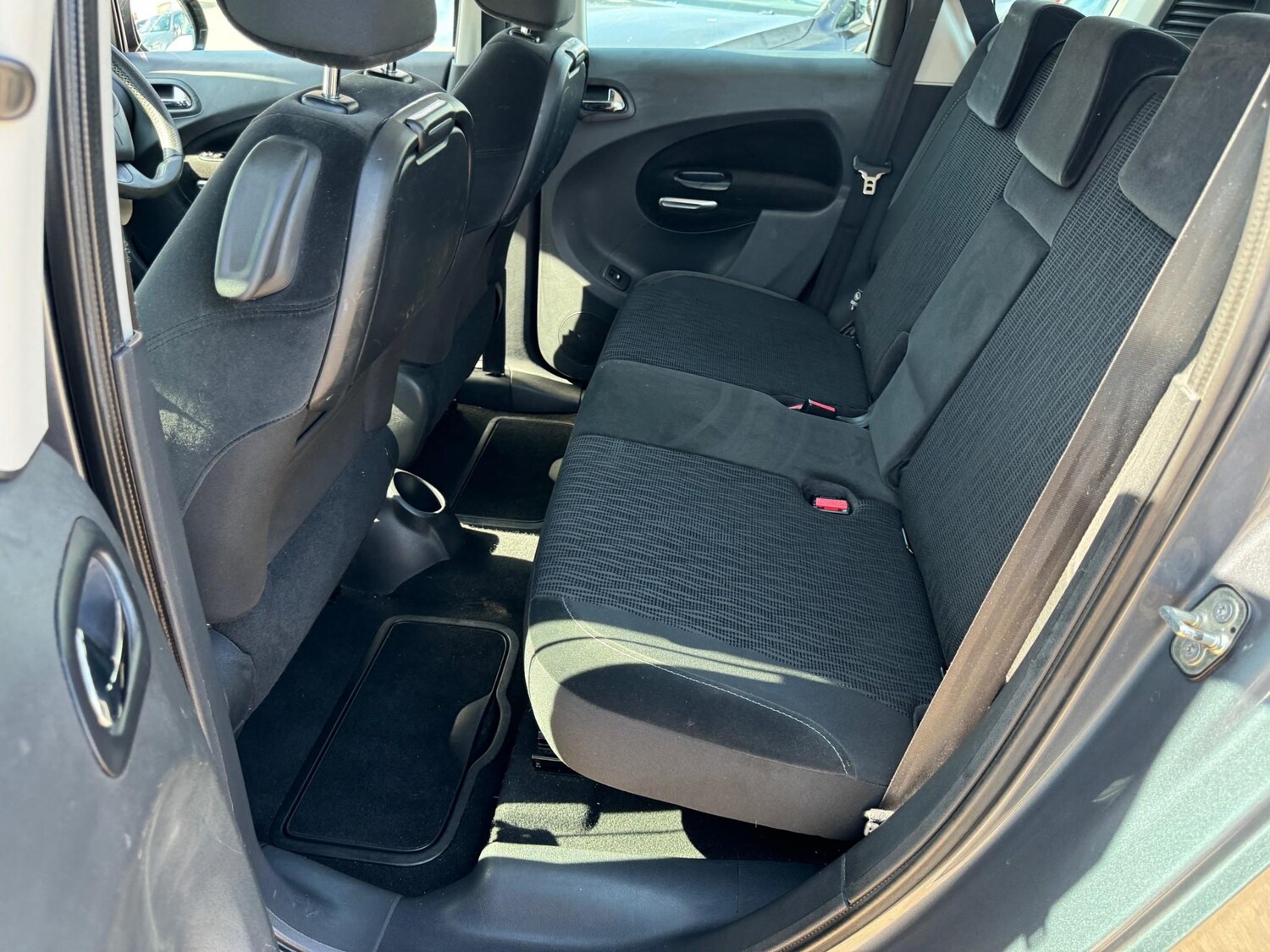 Vehicle 26