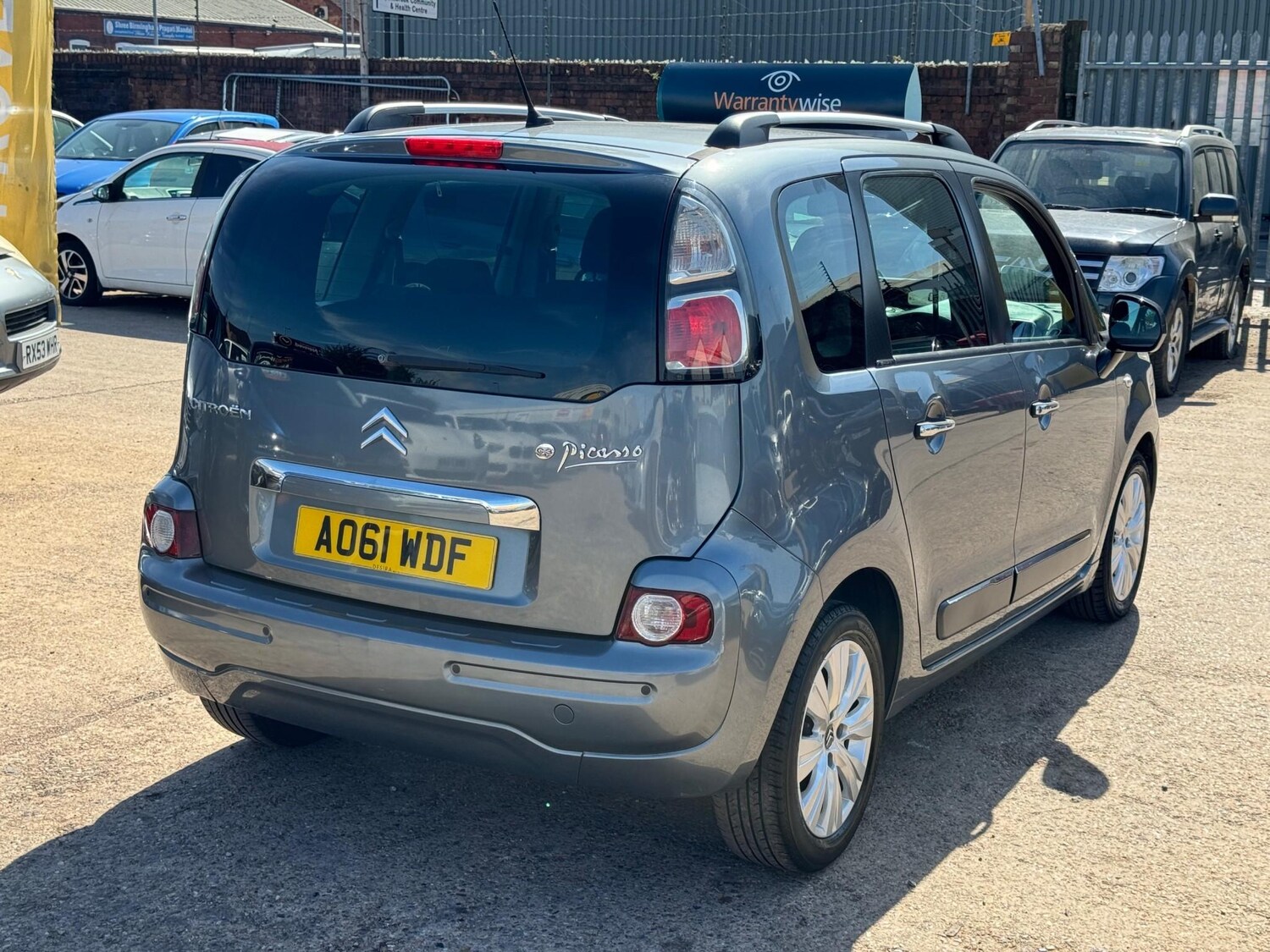 Vehicle 29