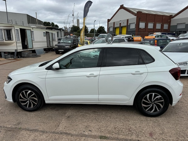 Used Volkswagen Polo 2023 for sale - 75542636: Photo 7