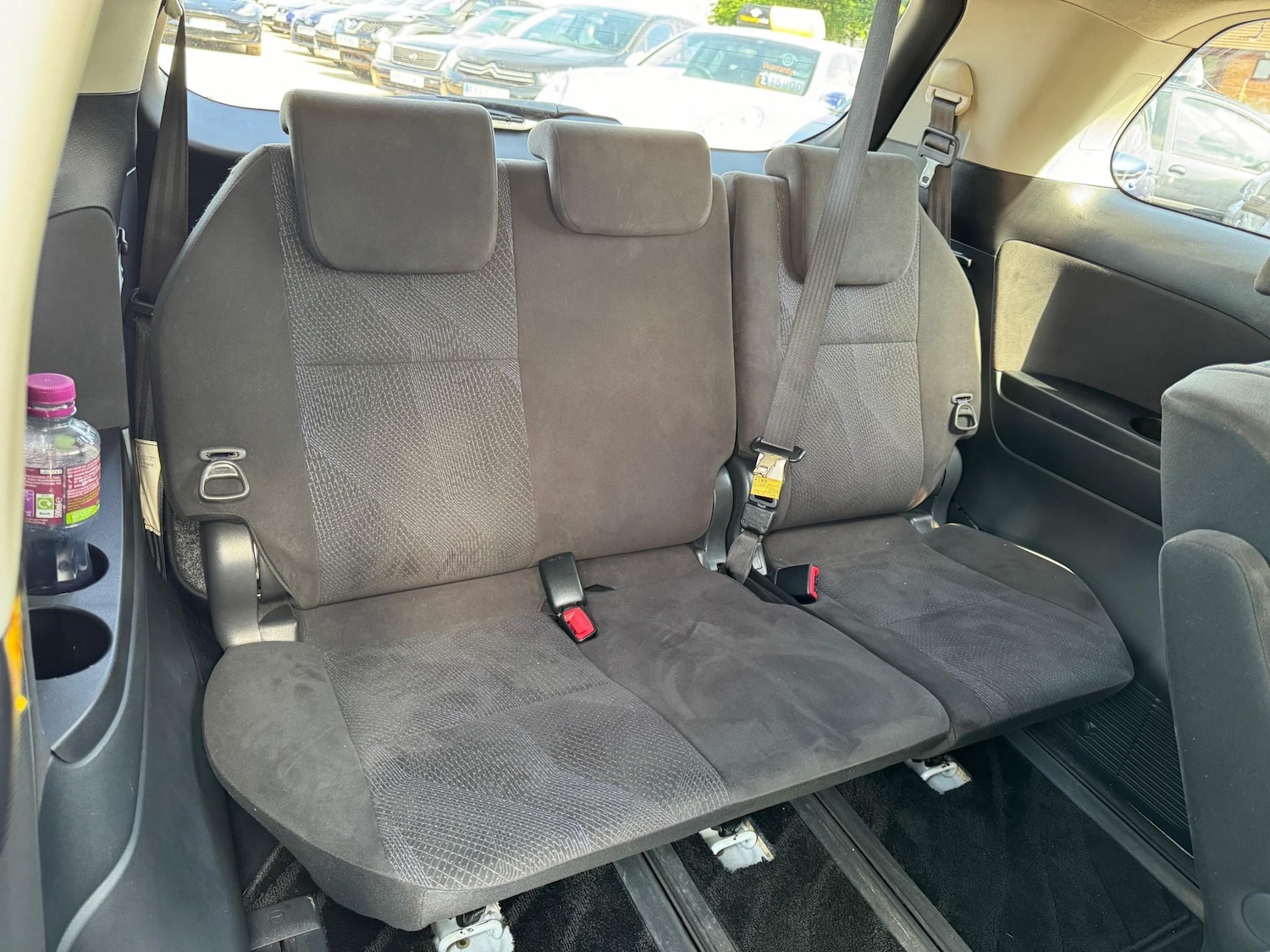 Vehicle 33
