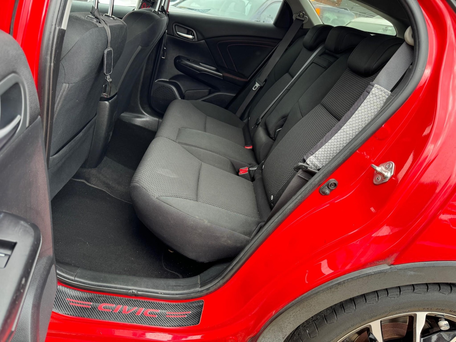 Used Honda Civic 2017 for sale - 78055791: Photo 32