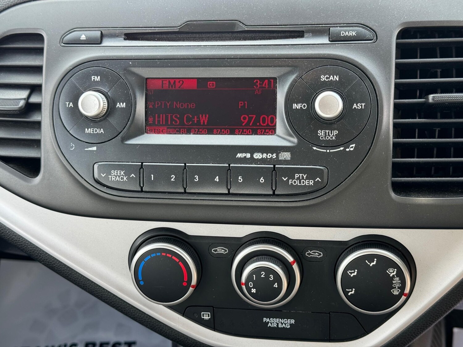 Used Kia Picanto 2012 for sale - 75776705: Photo 11