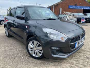 Used Suzuki Swift 2018 for sale - 74946200: Photo