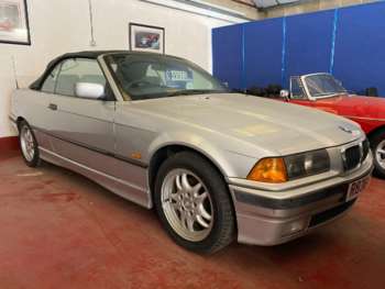 1998 (R) - 318i 2dr