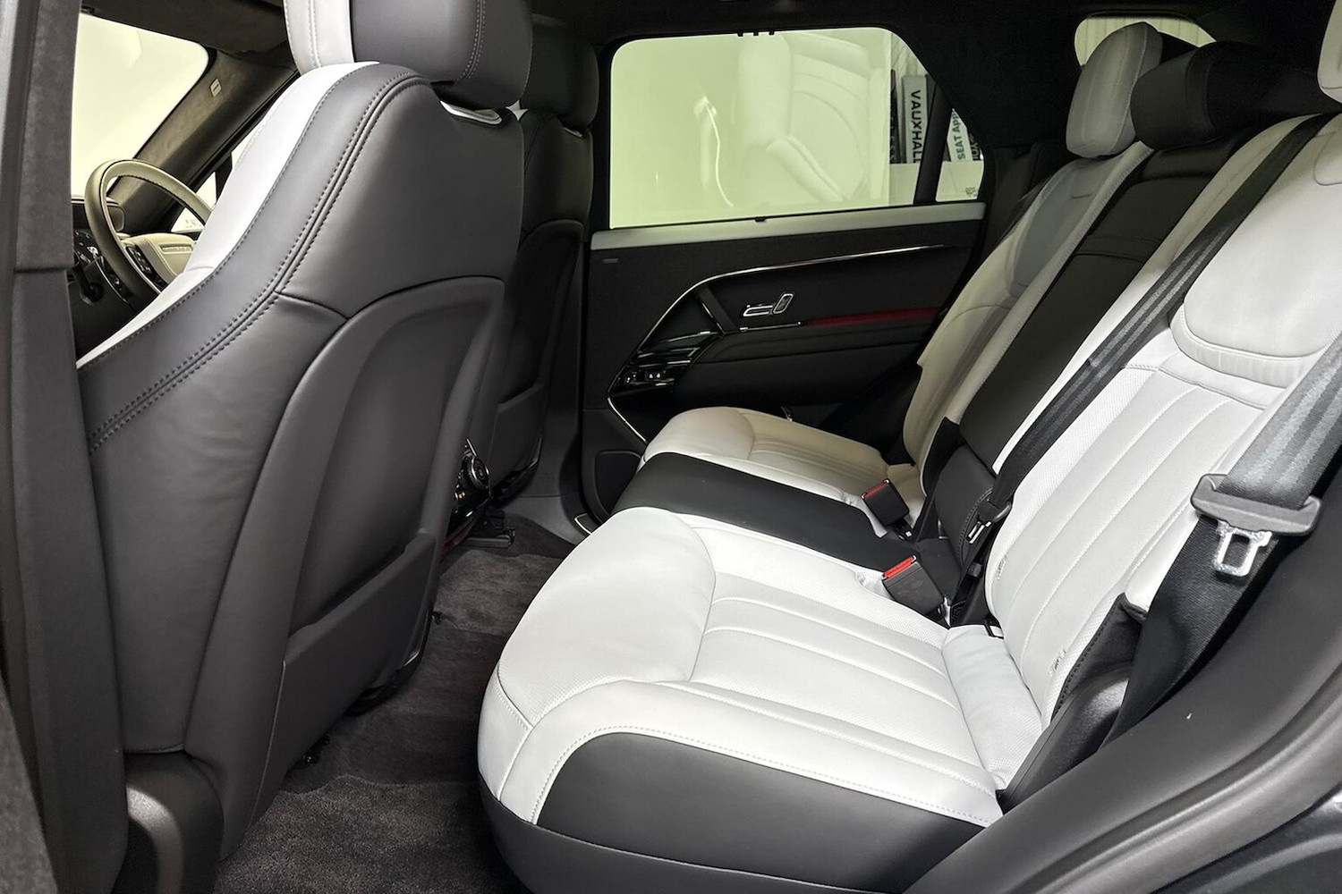 Used Land Rover Range Rover Sport 2025 for sale - 76763405: Photo 16