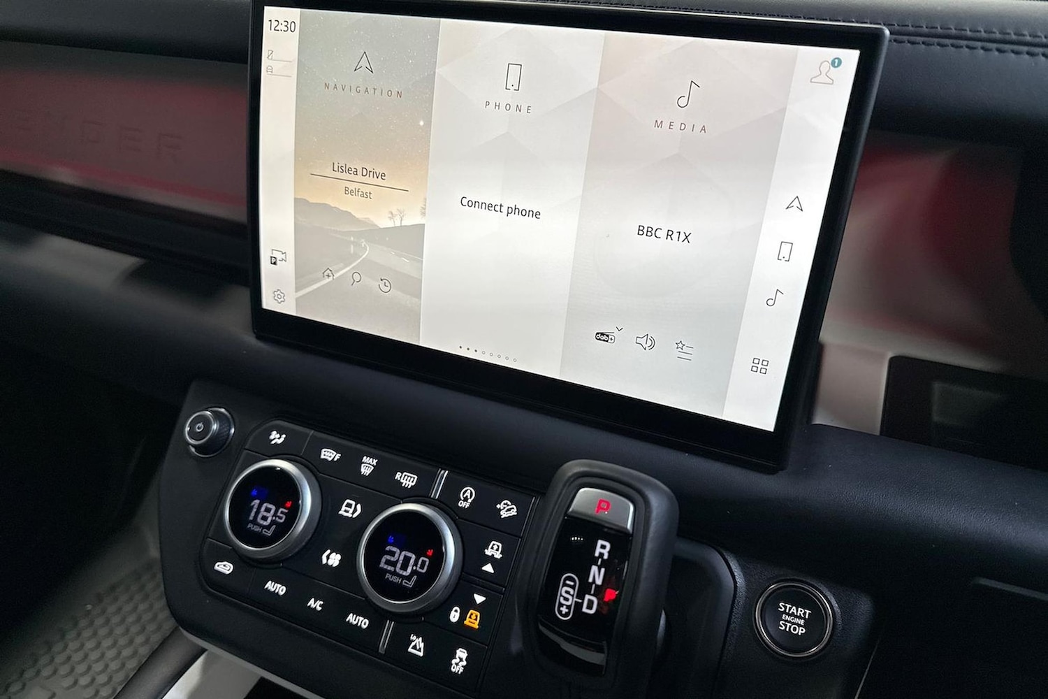 Used Land Rover Defender 2025 for sale - 76492432: Photo 11