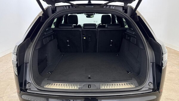 Used Land Rover Range Rover Velar 2023 for sale - 76149609: Photo 4