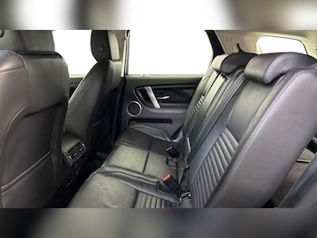 Used Land Rover Discovery Sport 2021 for sale - 78353275: Photo