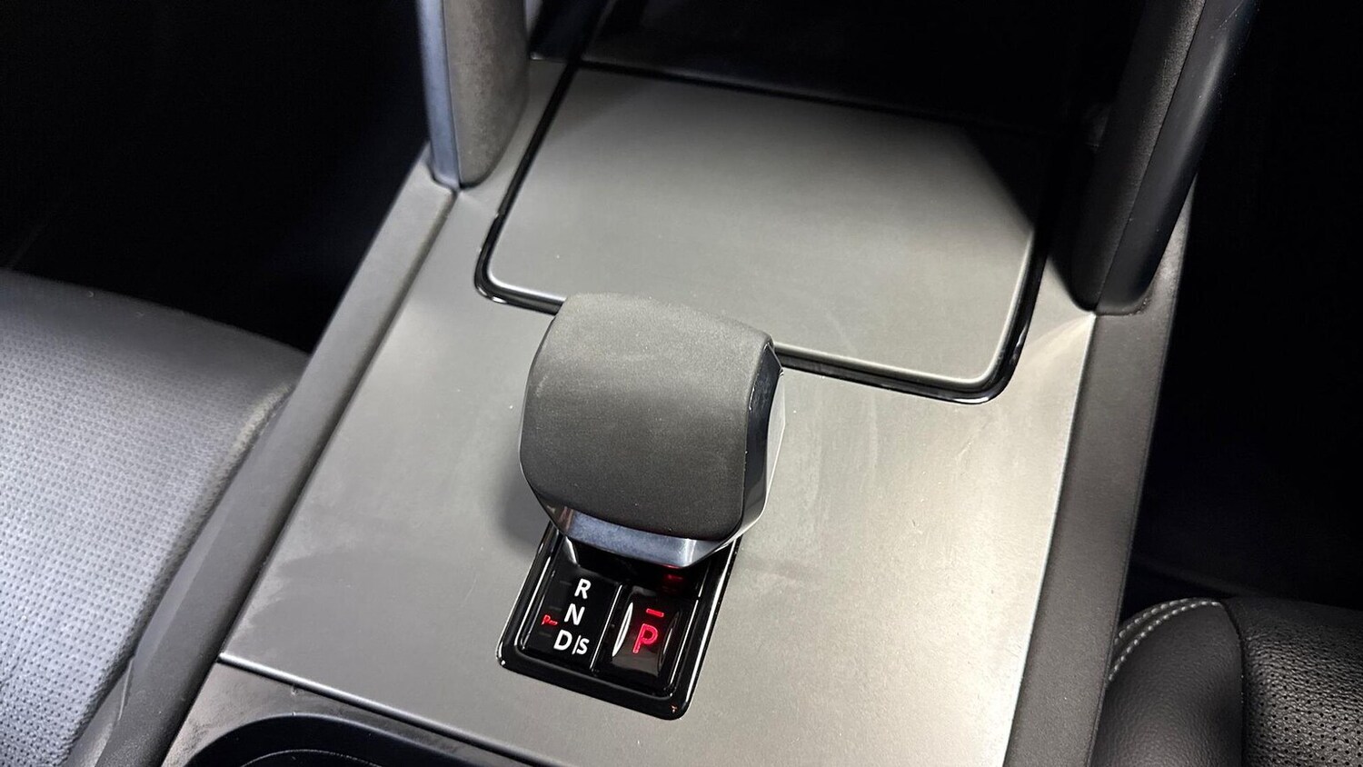 Used Land Rover Discovery Sport 2024 for sale - 76932287: Photo 13