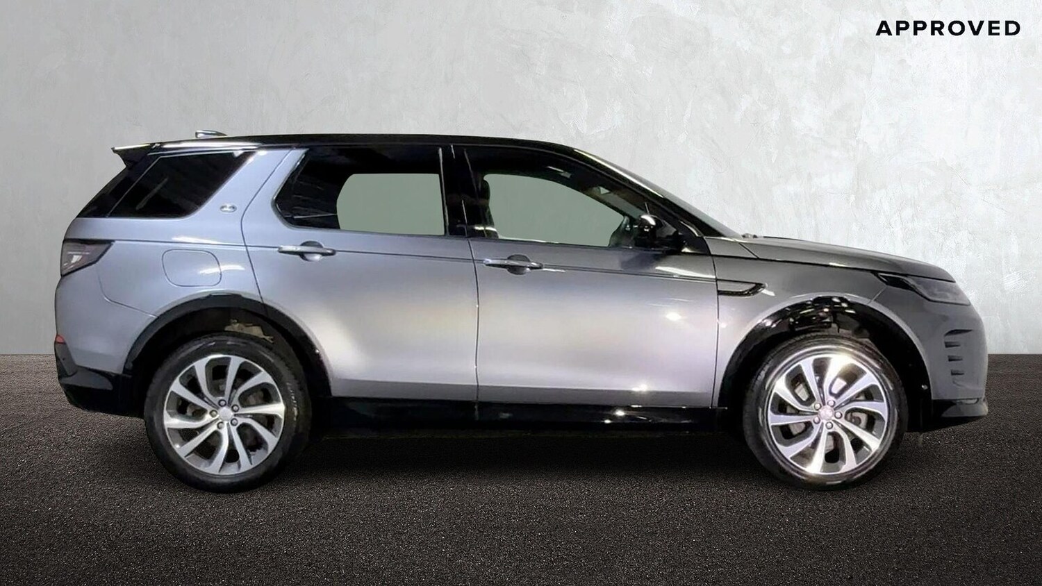 Used Land Rover Discovery Sport 2024 for sale - 76932287: Photo 5