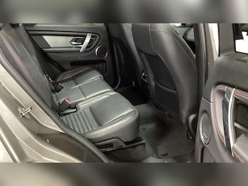 Used Land Rover Discovery Sport 2022 for sale - 79503917: Photo