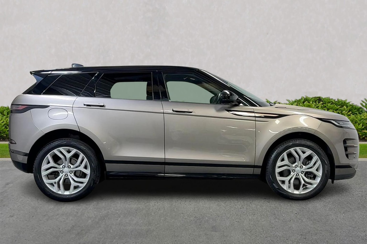 Used Land Rover Range Rover Evoque 2022 for sale - 76319603: Photo 3