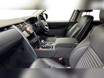 Used Land Rover Discovery 2023 for sale - 77567715: Photo