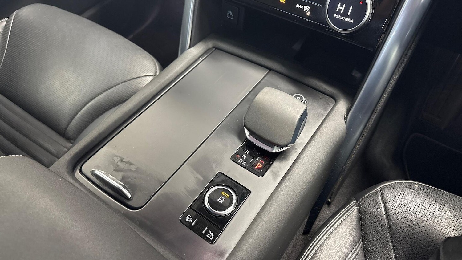 Used Land Rover Discovery 2021 for sale - 76532470: Photo 13