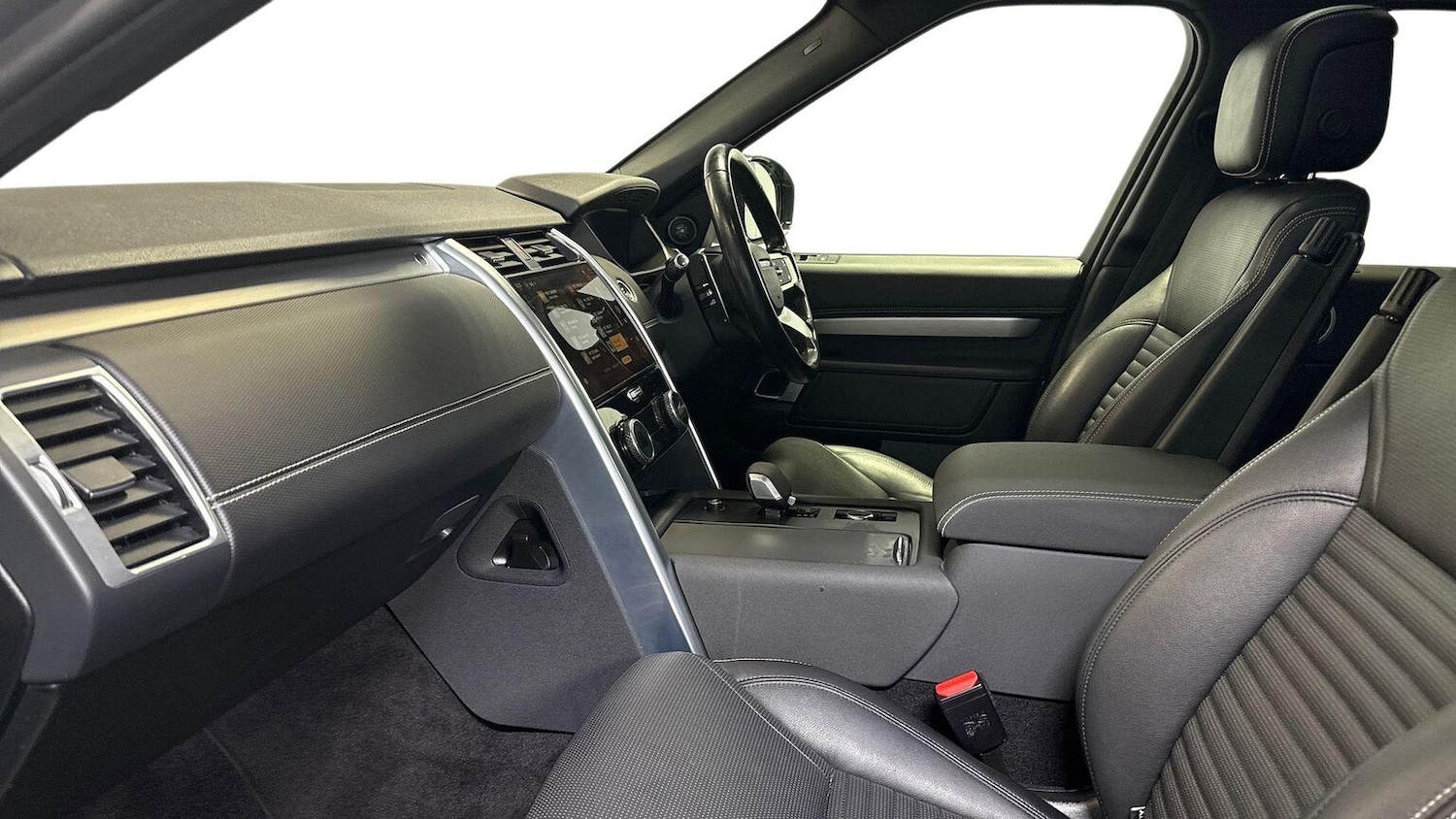 Used Land Rover Discovery 2021 for sale - 76532470: Photo 3