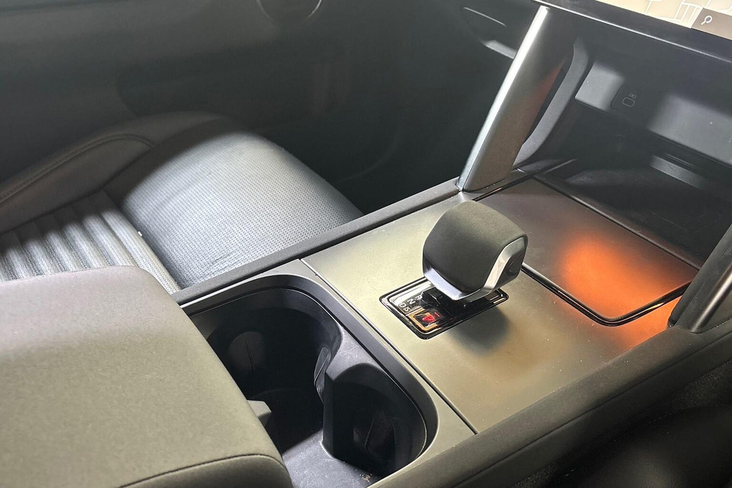 Used Land Rover Discovery Sport 2024 for sale - 76618514: Photo 13