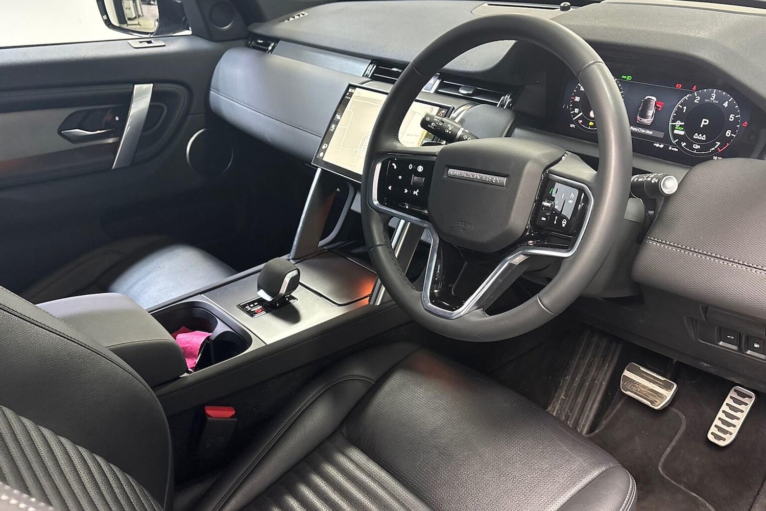 Used Land Rover Discovery Sport 2024 for sale - 76618514: Photo 15