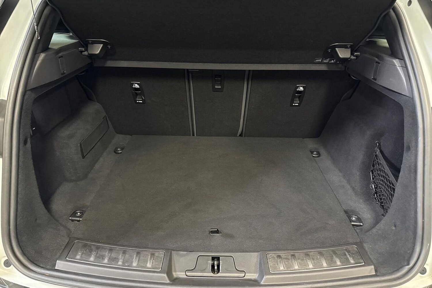 Used Land Rover Range Rover Evoque 2021 for sale - 76268236: Photo 17