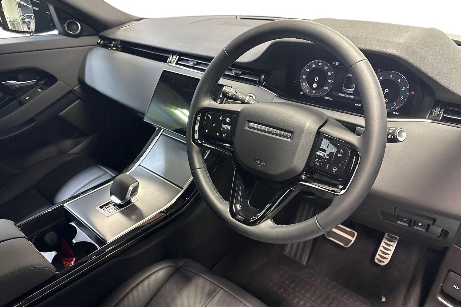 Used Land Rover Range Rover Evoque 2025 for sale - 77489480: Photo 15