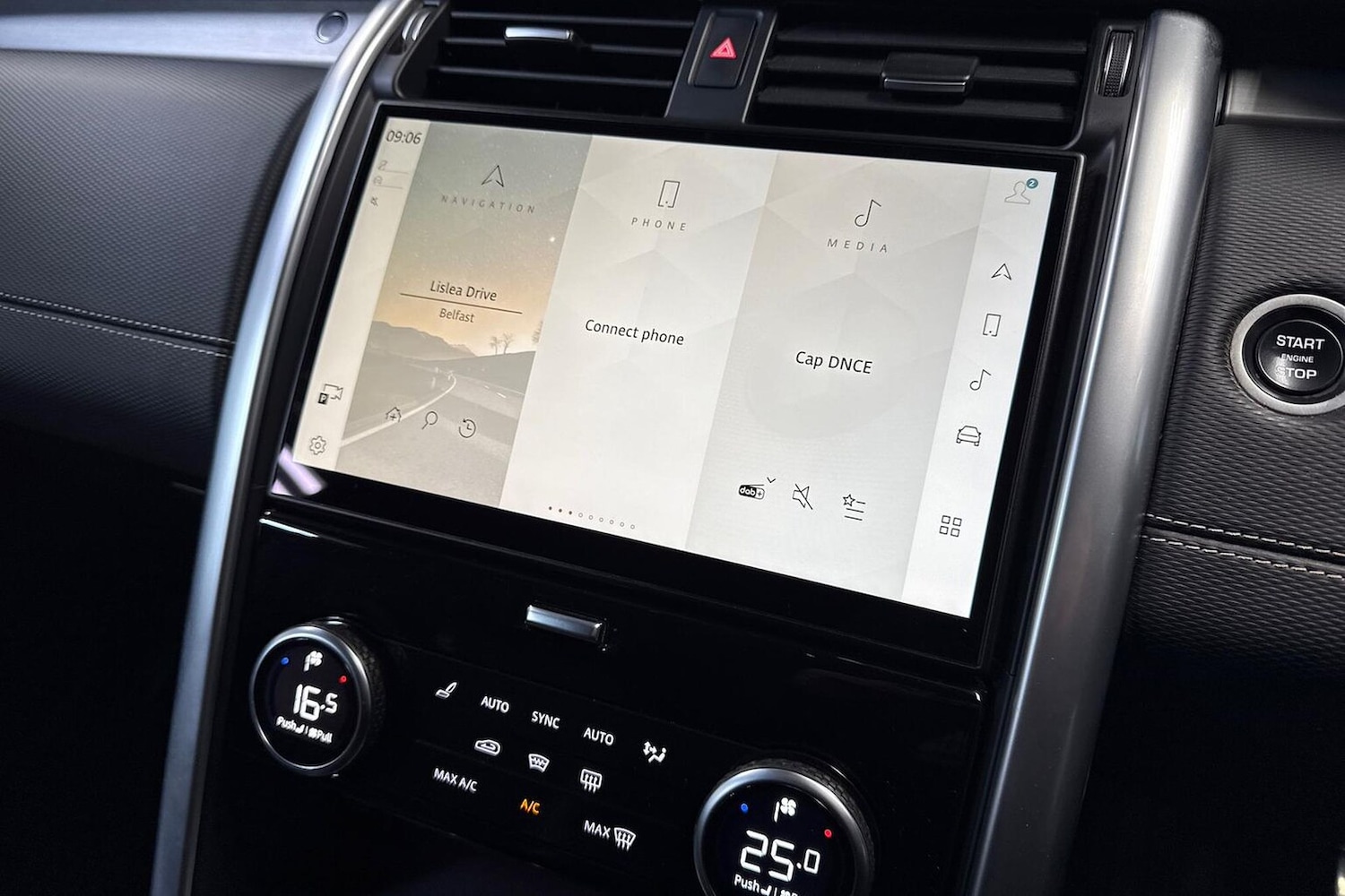 Used Land Rover Discovery 2023 for sale - 76794880: Photo 11