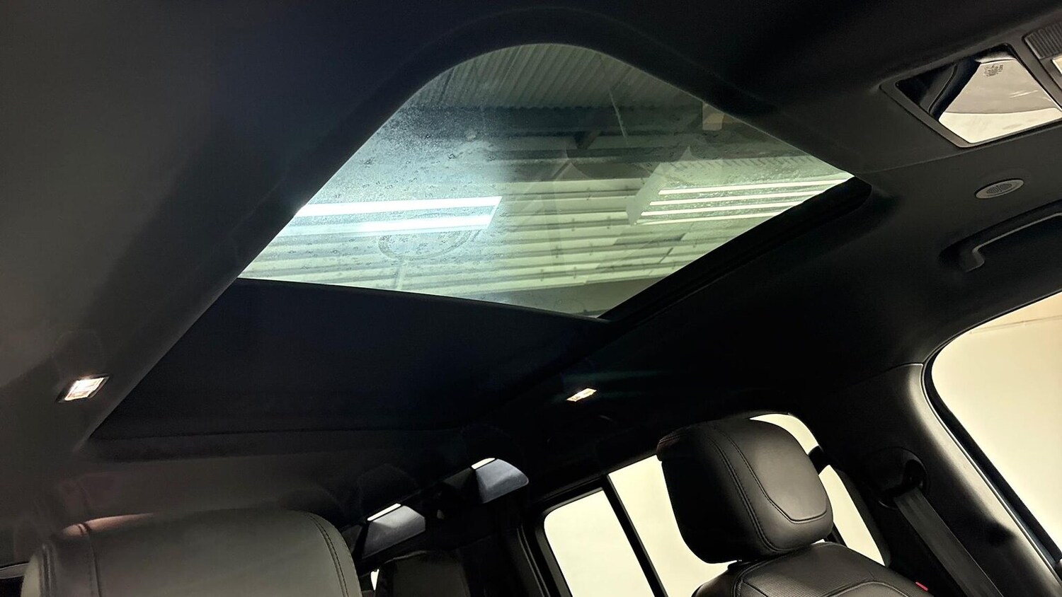 Used Land Rover Defender 2023 for sale - 78193303: Photo 21