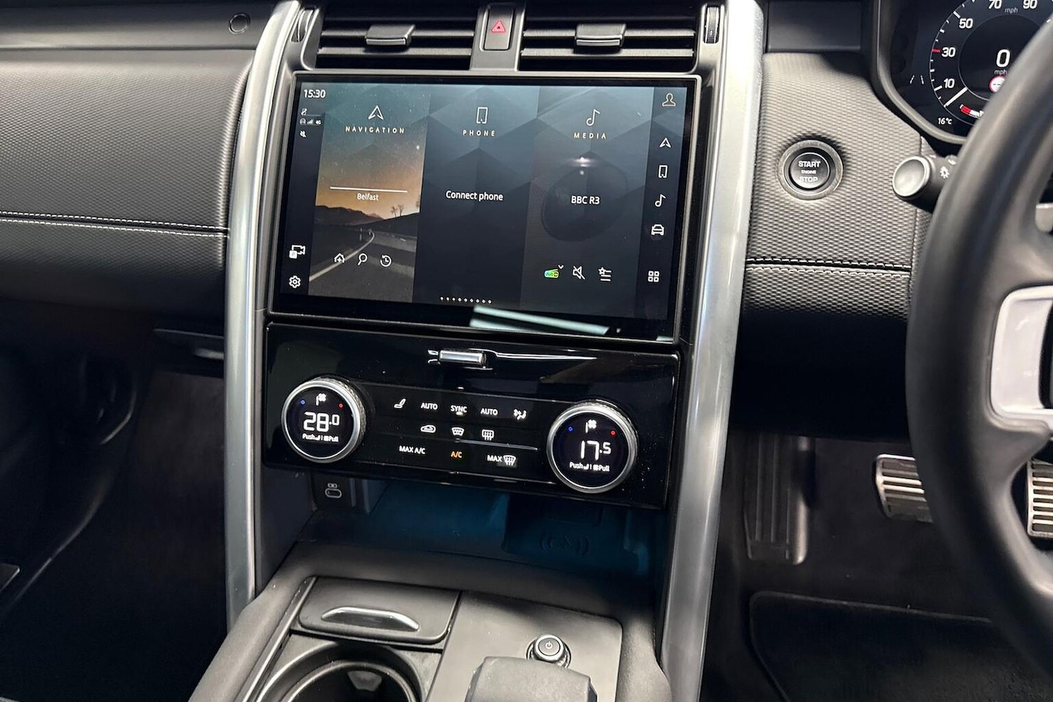 Used Land Rover Discovery 2024 for sale - 76149611: Photo 11