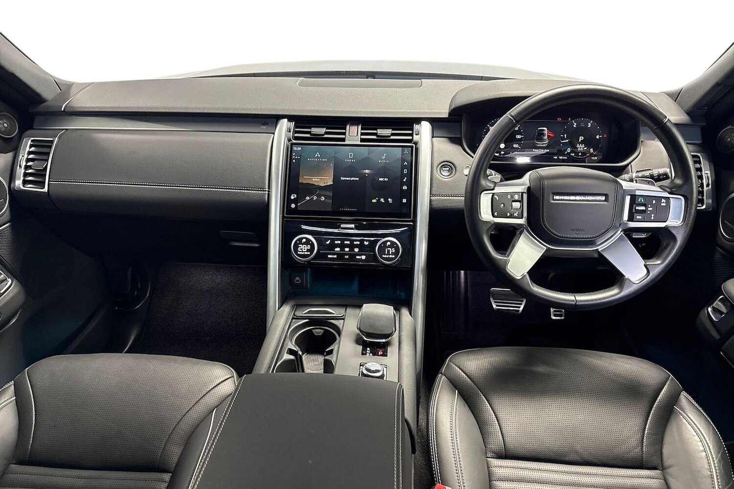 Used Land Rover Discovery 2024 for sale - 76149611: Photo 8