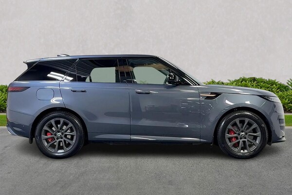 Used Land Rover Range Rover Sport 2025 for sale - 76243136: Photo 3