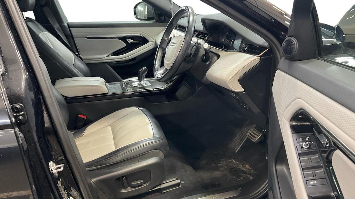 Used Land Rover Range Rover Evoque 2019 for sale - 76555467: Photo 3