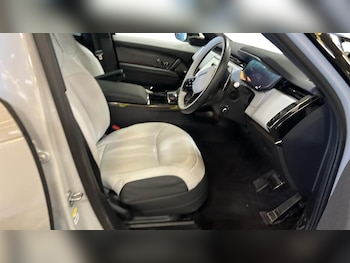 Used Land Rover Range Rover Sport 2024 for sale - 79185206: Photo