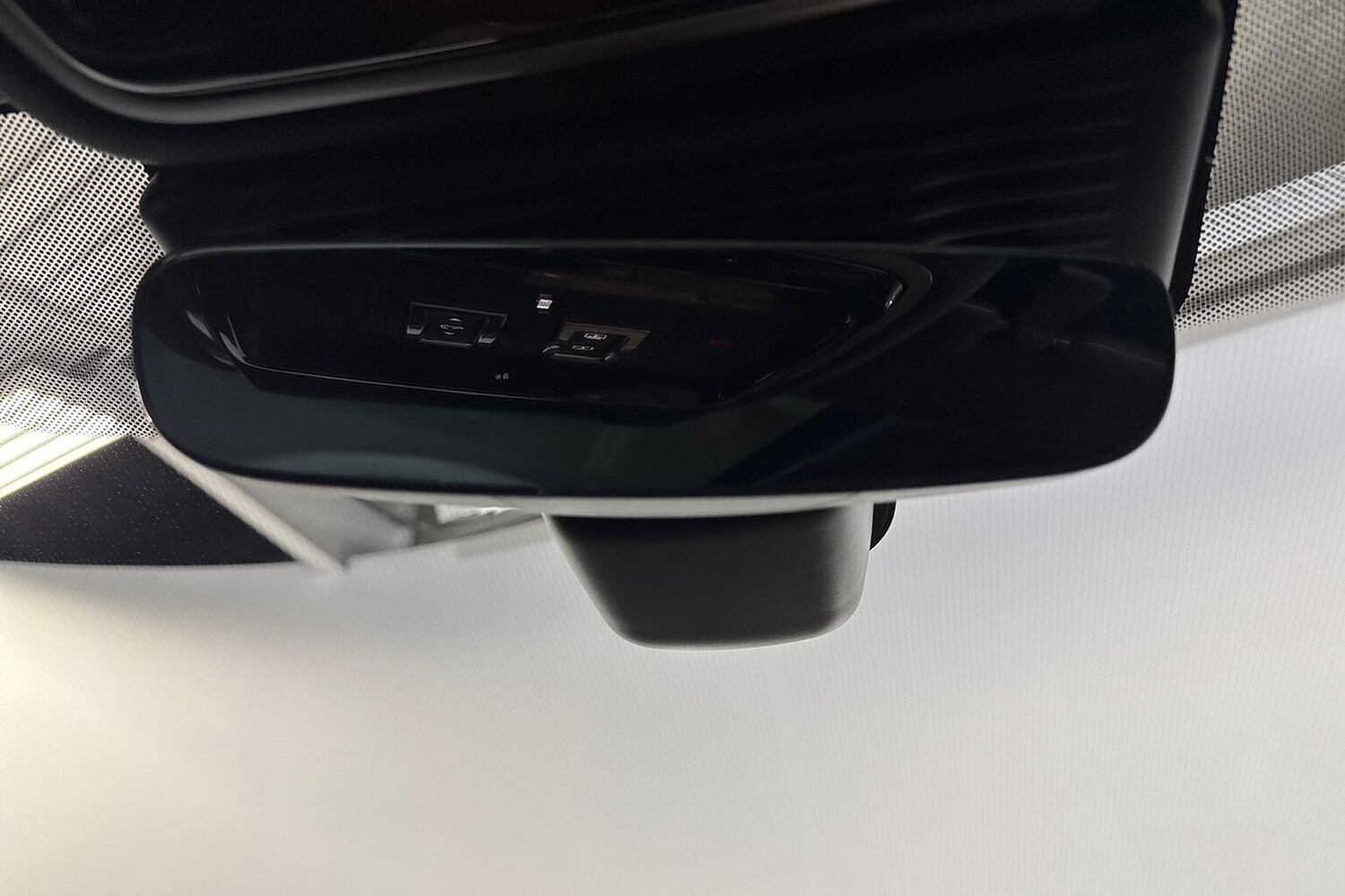 Used Land Rover Range Rover Velar 2026 for sale - 78193298: Photo 14