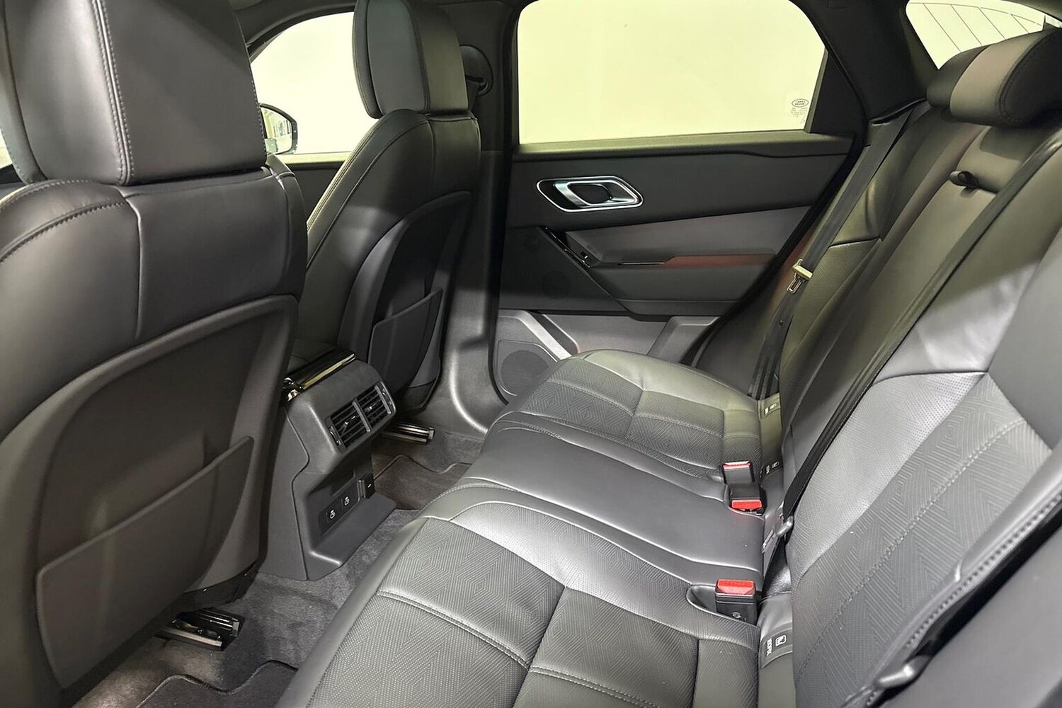 Used Land Rover Range Rover Velar 2026 for sale - 78193298: Photo 16